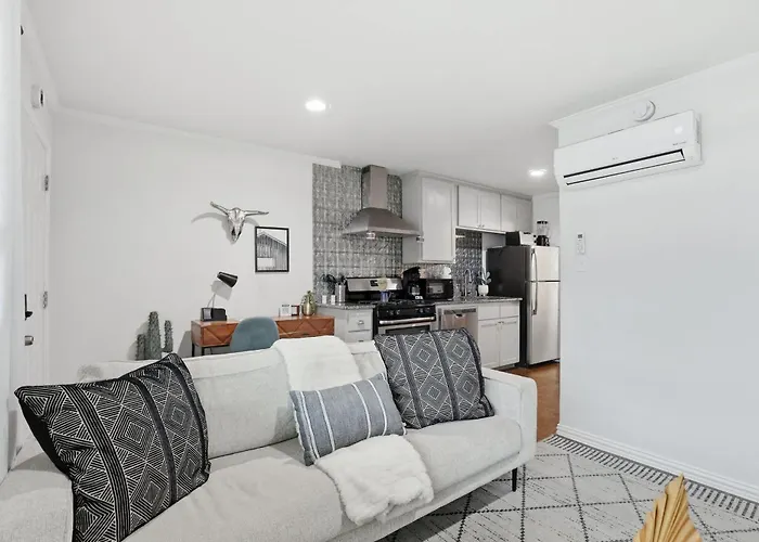 Apartment Cozy Near Tcu - Free Parking Kitchen & Wifi *