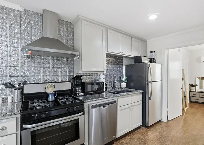 Apartment Cozy Near Tcu - Free Parking Kitchen & Wifi *